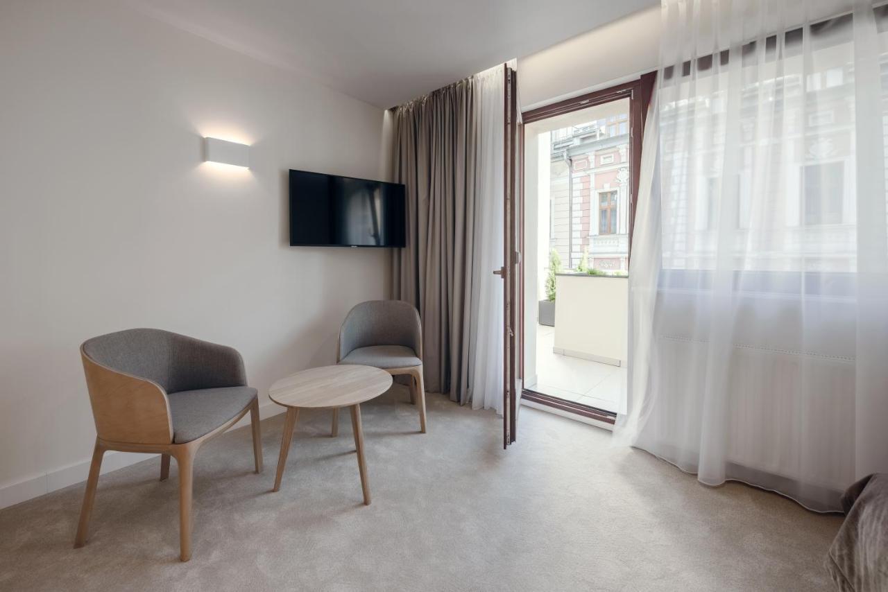 W Sercu Krakowa Aparthotel Buitenkant foto