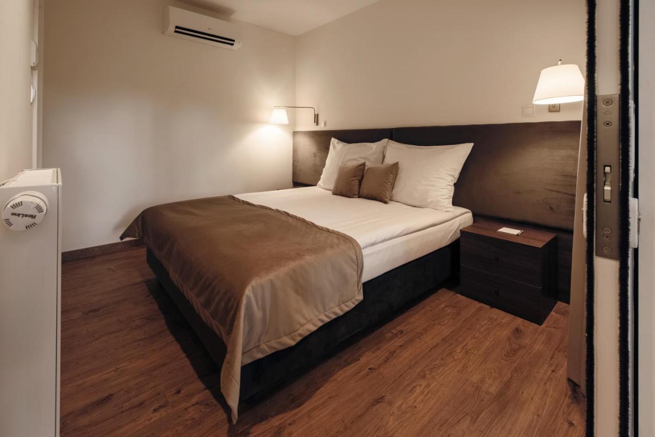 W Sercu Krakowa Aparthotel Buitenkant foto