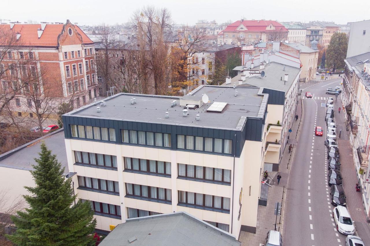 W Sercu Krakowa Aparthotel Buitenkant foto