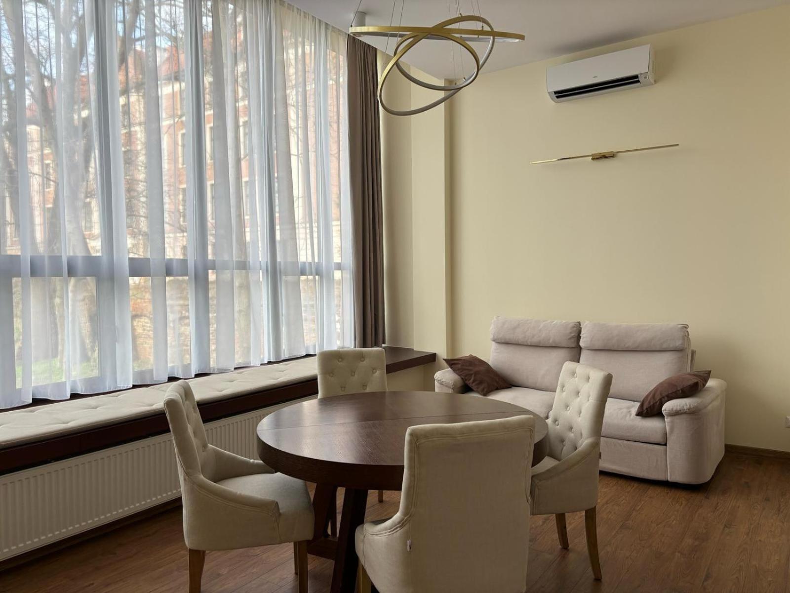 W Sercu Krakowa Aparthotel Buitenkant foto